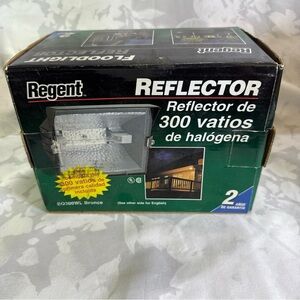 Regent Halogen Reflector Light